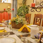 L'alloggio Dei Vassalli 4*