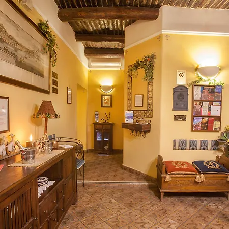 L'alloggio Dei Vassalli Neapel