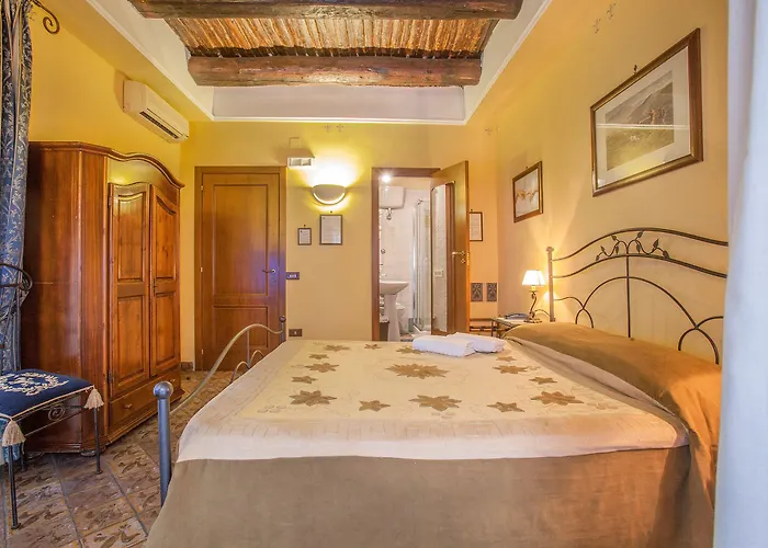 L'alloggio Dei Vassalli B&B 4*