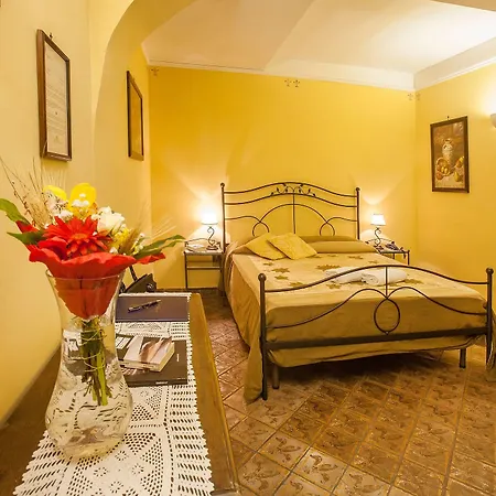 L'alloggio Dei Vassalli 3*