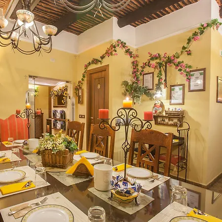 Bed & Breakfast L'alloggio Dei Vassalli Naples