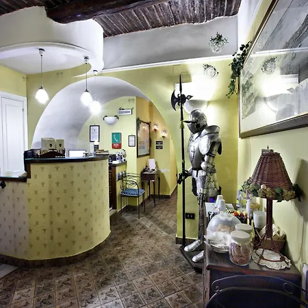 L'alloggio Dei Vassalli 3*